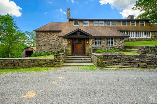 863 County Route 25, Tannersville, NY, 12485-7742 | Card Image