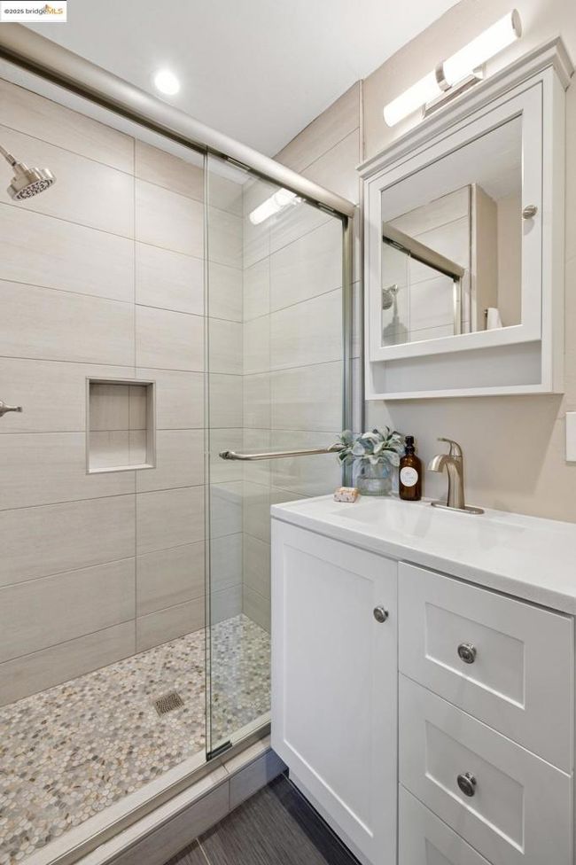 1092 Dwight Way, House other with 2 bedrooms, 2 bathrooms and 1 parking in Berkeley CA | Image 39