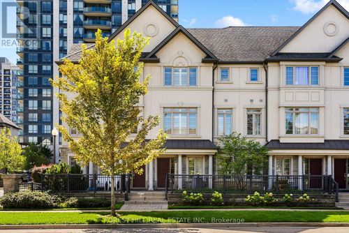 25 Beverley Glen Boulevard, Vaughan (Beverley Glen), ON, L3T2V6 | Card Image