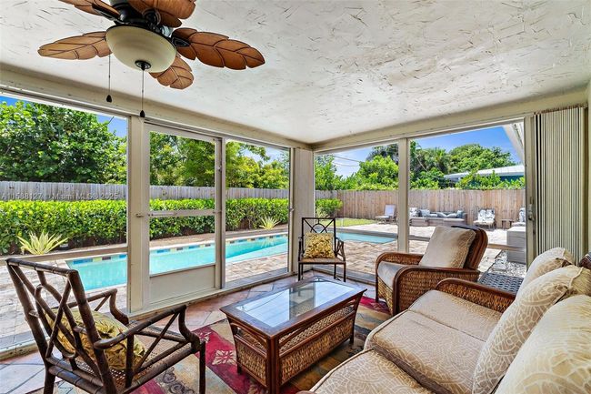 0 - 367 W Riverside Dr, House other with 3 bedrooms, 2 bathrooms and null parking in Tequesta FL | Image 52