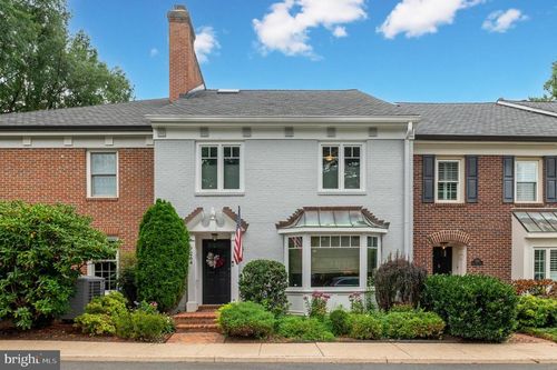 7264 Evans Mill Rd, MCLEAN, VA, 22101-3423 | Card Image