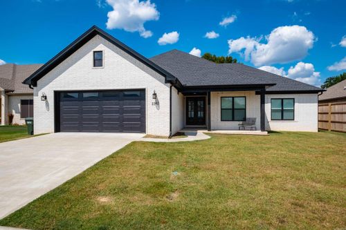 2342 Holly Hill Dr, Conway, AR, 72034-2035 | Card Image