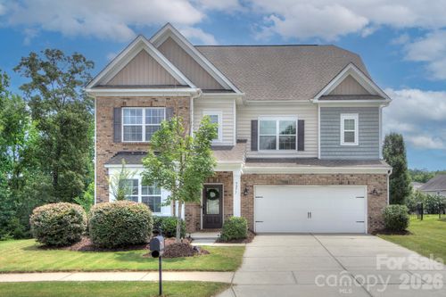 9277 Perseverance Dr, Harrisburg, NC, 28075-8397 | Card Image