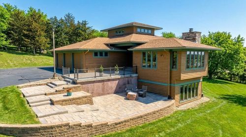 N8081 Springer Road, Waterloo, WI, 53551 | Card Image