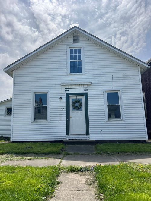 317 E Rensselaer St, Bucyrus, OH, 44820-2436 | Card Image