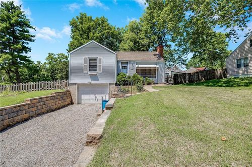 5508 N Spruce Ave, Kansas City, MO, 64119-2817 | Card Image