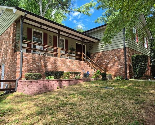 4094 Carlisle Pl, Stone Mountain, GA, 30083-4704 | Card Image