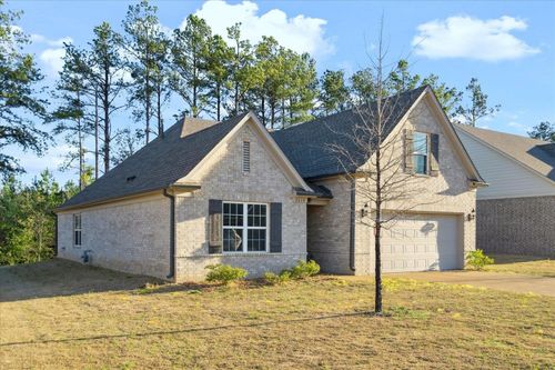 2616 Dela Dr, Southaven, MS, 38672-1068 | Card Image