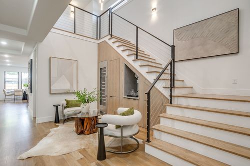 3914 W 5th St, Fort Worth, TX, 76107-2024 | Card Image