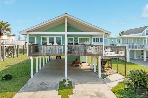 16906 Beachcomber Dr, Jamaica Beach, TX, 77554 | Card Image