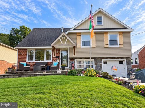 4408 Chandler Dr, BROOKHAVEN, PA, 19015-1609 | Card Image
