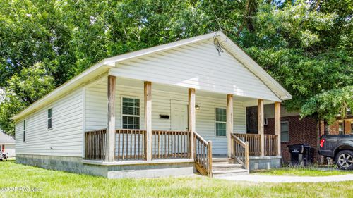 608 Factory St, Elizabeth City, NC, 27909-3810 | Card Image