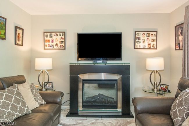 20 Bryant Ave, House other with 3 bedrooms, 3 bathrooms and null parking in Bloomfield NJ | Image 5