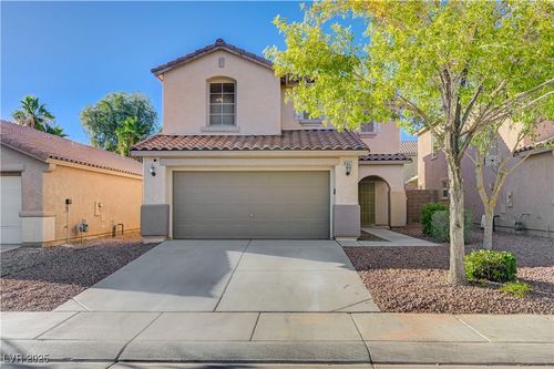 6527 Copper Smith Ct, North Las Vegas, NV, 89084-2216 | Card Image