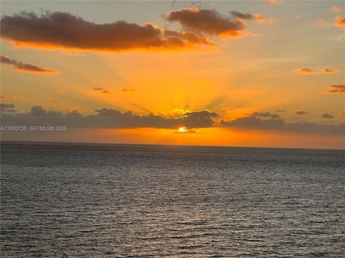 205-462 Golden Isles Dr, Hallandale Beach, FL, 33009-7571 | Card Image