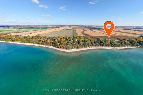 73942 Durand St, Zurich, ON, N0M2T0 | Card Image