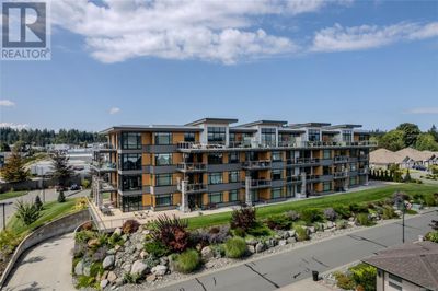 404 - 2777 N Beach Dr, Condo with 2 bedrooms, 2 bathrooms and 2 parking in Campbell River BC | Image 1