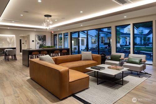 13472 (HS 8) Ne 112th Pl, Redmond, WA, 98052-2466 | Card Image