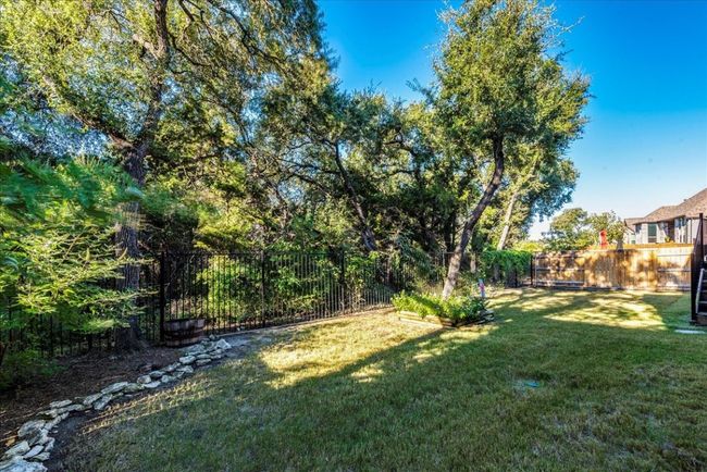Backs to the greenbelt with no neighbors behind | Image 39