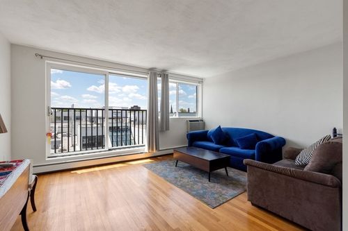 75-1643 Cambridge St, Cambridge, MA, 02138-4354 | Card Image