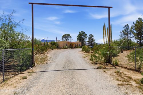 469 De Lara Estates Road, Chaparral, NM, 88081 | Card Image