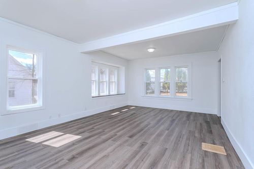 814 N 2nd Avenue, Wausau, WI, 54401 | Card Image