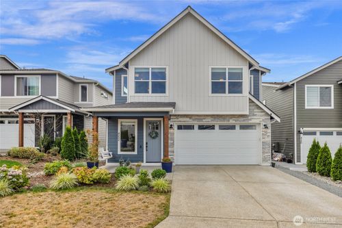 4232 66th Dr Ne, Marysville, WA, 98270-7597 | Card Image