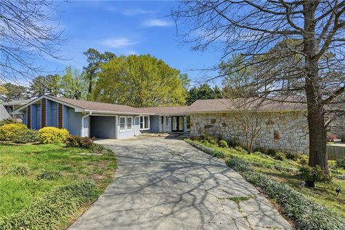 402 Emily Dr Sw, Lilburn, GA, 30047-5221 | Card Image