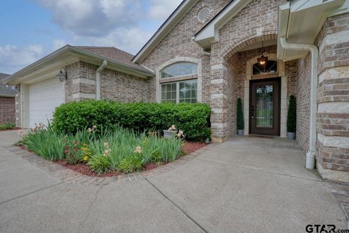 205 Heritage Ct, Lindale, TX, 75771-6703 | Card Image