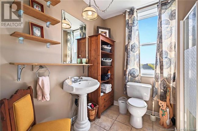 25 Central St, House other with 5 bedrooms, 3 bathrooms and null parking in Campbellton NB | Image 23
