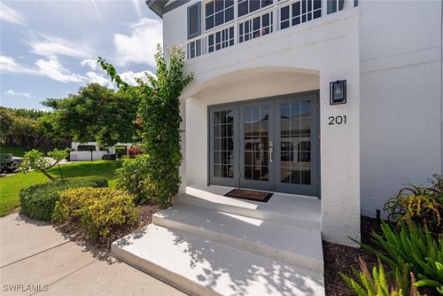apt-201-864 Tanbark Dr, NAPLES, FL, 34108-8582 | Card Image
