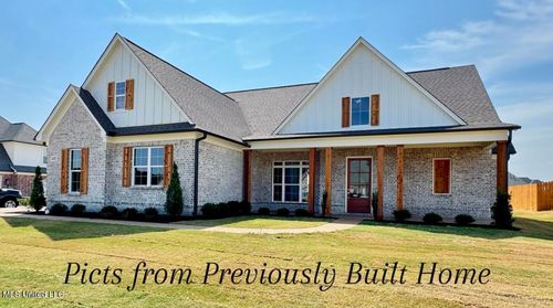 127 Bakersfield Way, Nesbit, MS, 38651 | Card Image