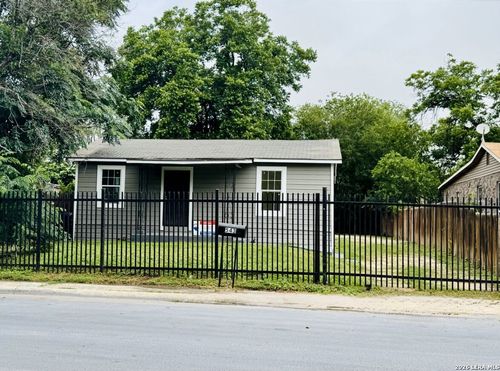 543 Ferris Ave, San Antonio, TX, 78220-2315 | Card Image