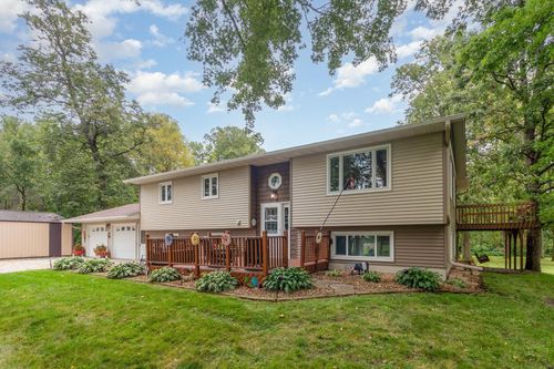 4645 Halstad Ave, Webster, MN, 55088-2019 | Card Image