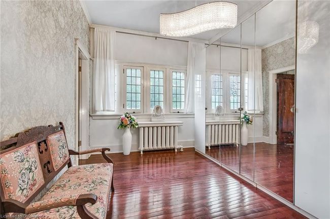 122 Dufferin Ave, House other with 7 bedrooms, 5 bathrooms and 7 parking in Brantford ON | Image 25