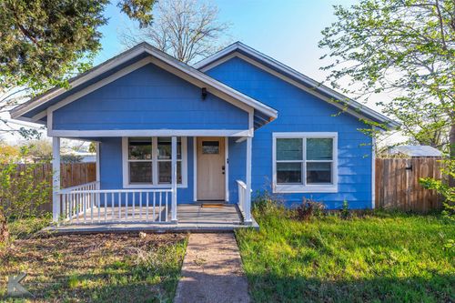 600 Se 3rd St, Knox City, TX, 79529-2028 | Card Image