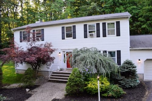 4 Panorama Dr, Sussex, NJ, 07461-4758 | Card Image