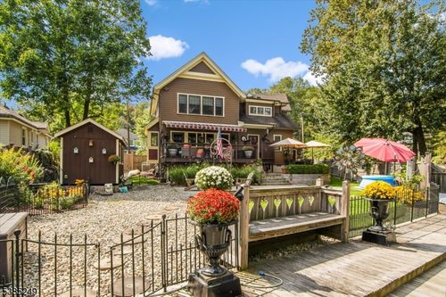 52 Seneca Trl, Denville, NJ, 07834-1108 | Card Image