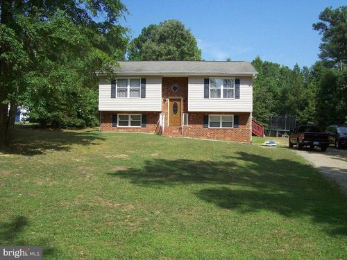 9 Betsy Ross Cv, Ruther Glen, VA, 22546-5204 | Card Image