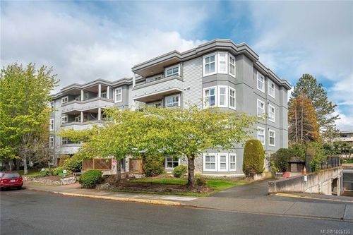 101-1580 Christmas Ave, Saanich, BC, V8P2X2 | Card Image