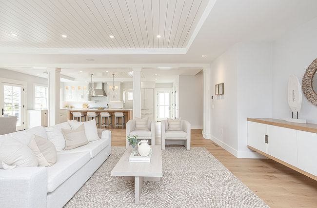 10 Stimpson St, House other with 5 bedrooms, 7 bathrooms and 4 parking in Middletown RI | Image 15