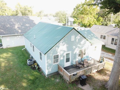 522 S Davis St, Ottumwa, IA, 52501-5301 | Card Image