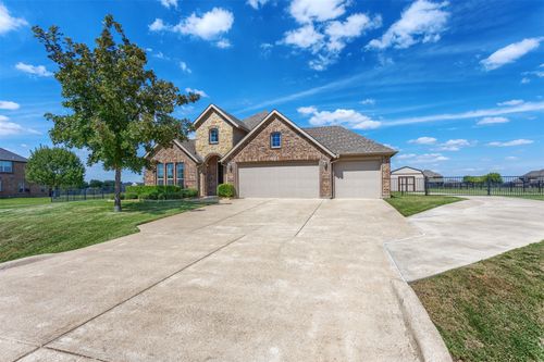 204 Meadow View Dr, Mckinney, TX, 75071-2466 | Card Image