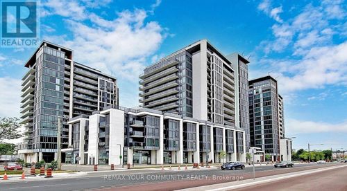 ph05-9600 Yonge St, Richmond Hill, ON, L4C1V6 | Card Image