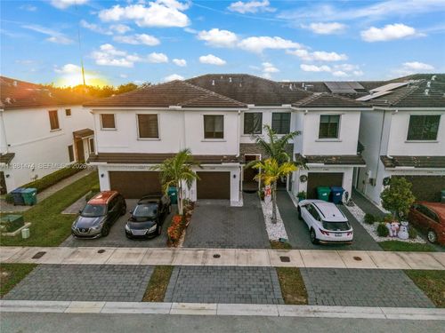 23424 Sw 110th Ave, Homestead, FL, 33032-6297 | Card Image