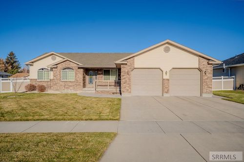 625 Vale Ln, Rexburg, ID, 83440-1671 | Card Image
