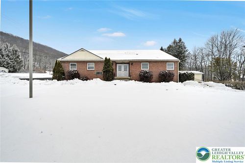 780 Claremont Ave, TAMAQUA, PA, 18252-4813 | Card Image