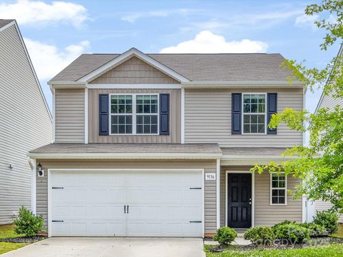 9136 Creedmore Hills Dr, Charlotte, NC, 28201 | Card Image