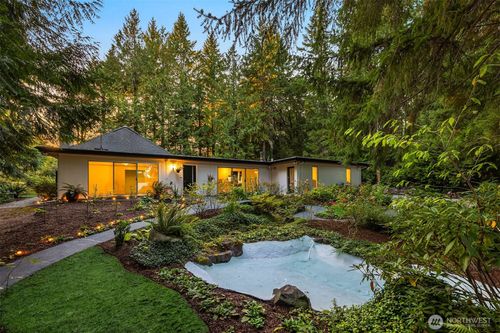 10825 Brownsville Hwy Ne, Poulsbo, WA, 98370-6914 | Card Image