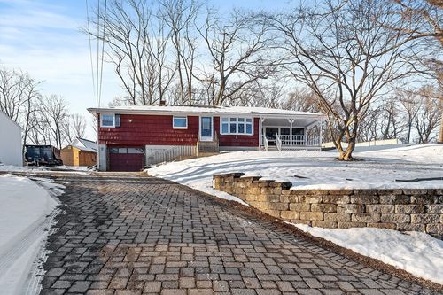 13 Braney Rd, Millbury, MA, 01527-3944 | Card Image